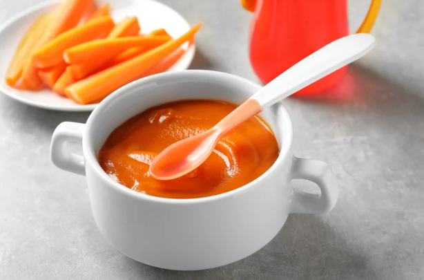 cara menyimpan wortel, tips menyimpan sayuran, wortel tahan lama, wortel tetap segar, trik dapur ibu muda, cara menyimpan sayur di kulkas, sayur MPASI., Bunda, si Kecil